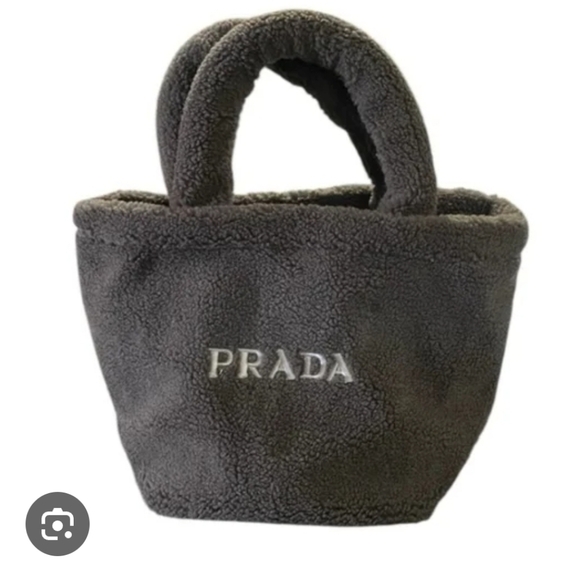 Authentic Prada Brand New Top Handle Tote Bag Teddy/ Sherpa Charcoal Grey GWP - Picture 1 of 8